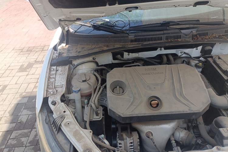 Used Bestune B30 2016 1.6L manual luxury version Engine Bay Right