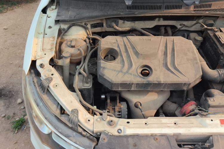 Used Bestune B30 2016 1.6L manual luxury version Engine Bay Right