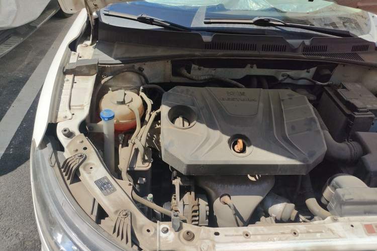 Used Bestune B30 2016 1.6L manual luxury version Engine Bay Right
