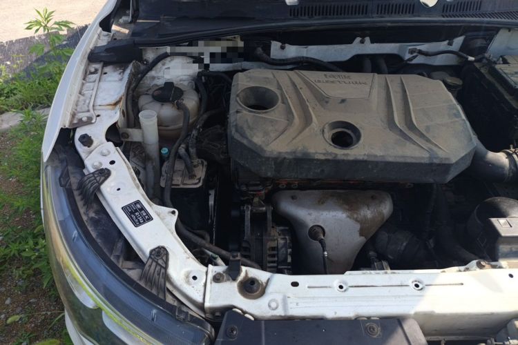 Used Bestune B30 2016 1.6L Automatic Luxury Model Engine Bay Right