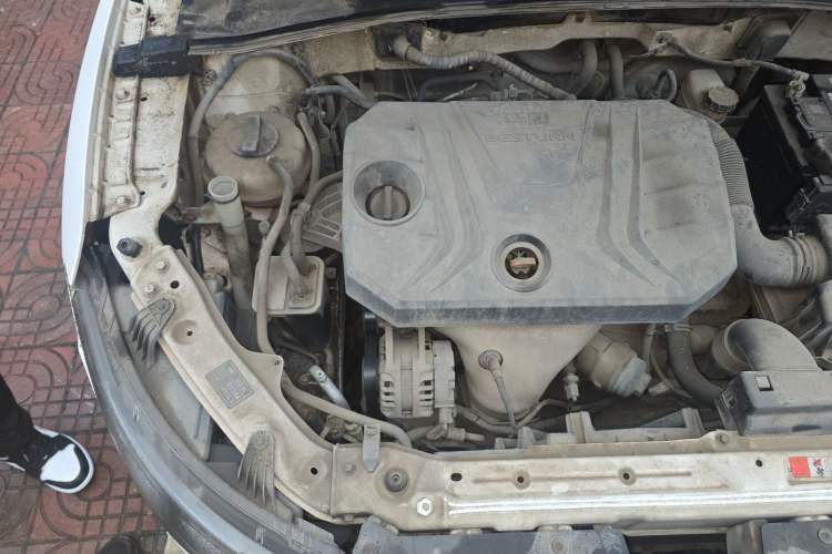 Used Bestune B30 2016 1.6L Automatic Luxury Model Engine Bay Right