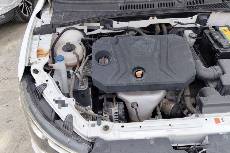 Used Bestune B30 2016 1.6L manual luxury version Engine Bay Right