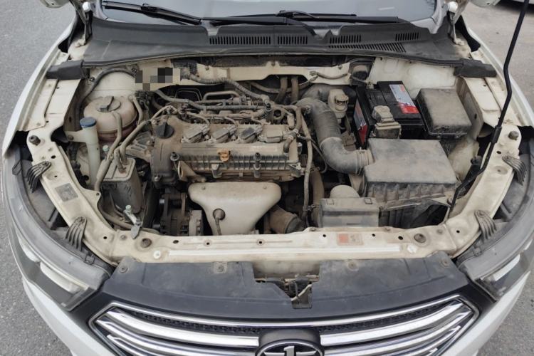 Used Bestune B30 2016 1.6L manual luxury version Engine Bay