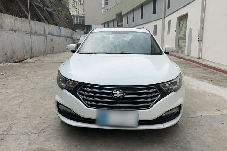Used Bestune B30 2016 1.6L Automatic Luxury Model Exterior 1