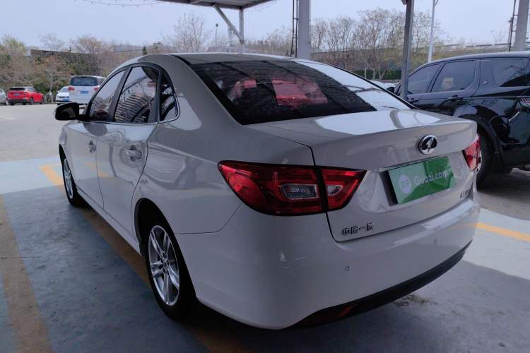 Used Bestune B30 2016 1.6L Automatic Luxury Model Exterior 2