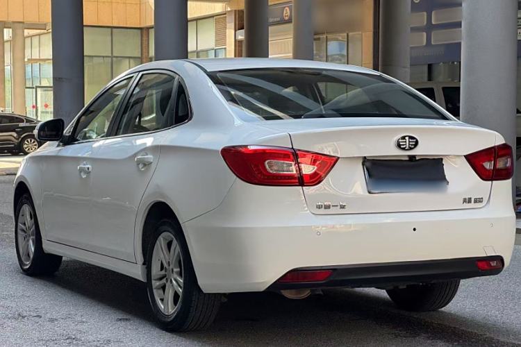Used Bestune B30 2016 1.6L manual luxury version Exterior 3