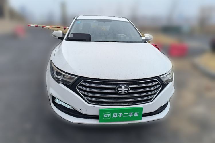 Used Bestune B30 2016 1.6L manual luxury version Front
