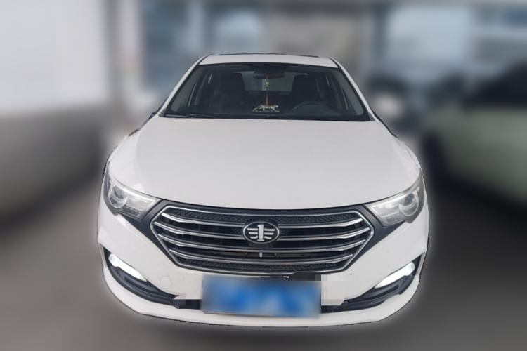 Used Bestune B30 2016 1.6L manual luxury version Front