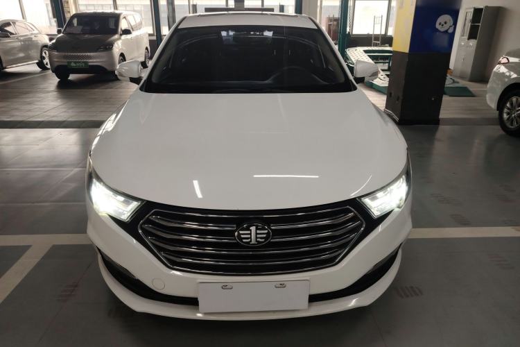 Used Bestune B30 2016 1.6L manual luxury version Front