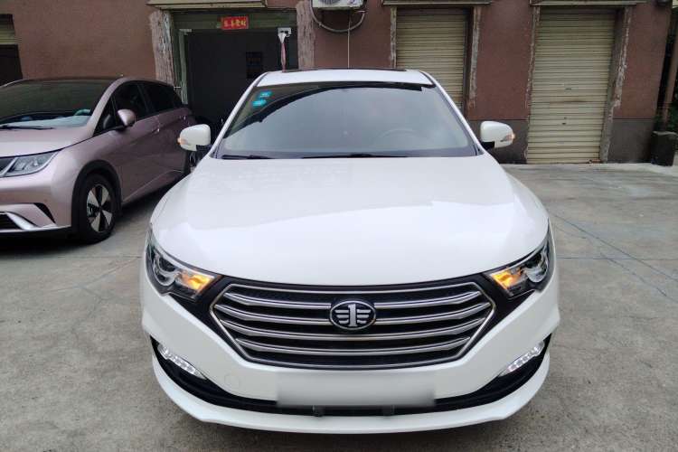 Used Bestune B30 2016 1.6L Automatic Luxury Model Front
