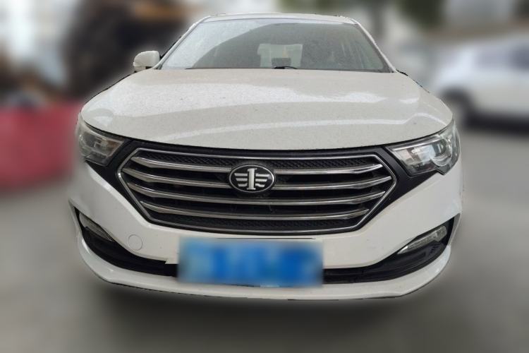 Used Bestune B30 2016 1.6L manual luxury version Front