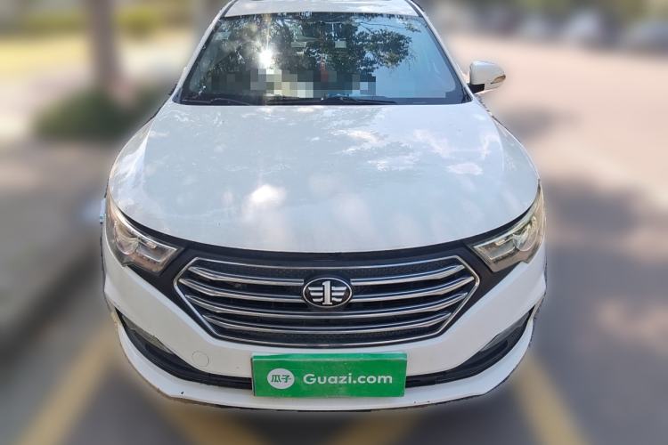 Used Bestune B30 2016 1.6L manual luxury version Front