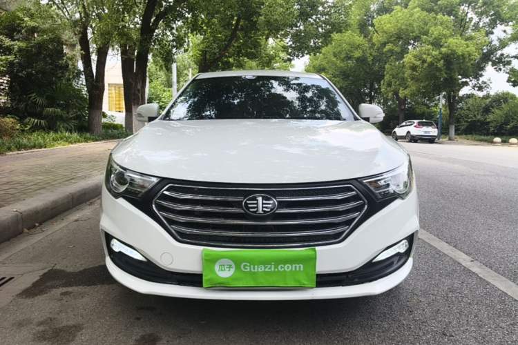 Used Bestune B30 2016 1.6L Automatic 10th Anniversary Edition Front