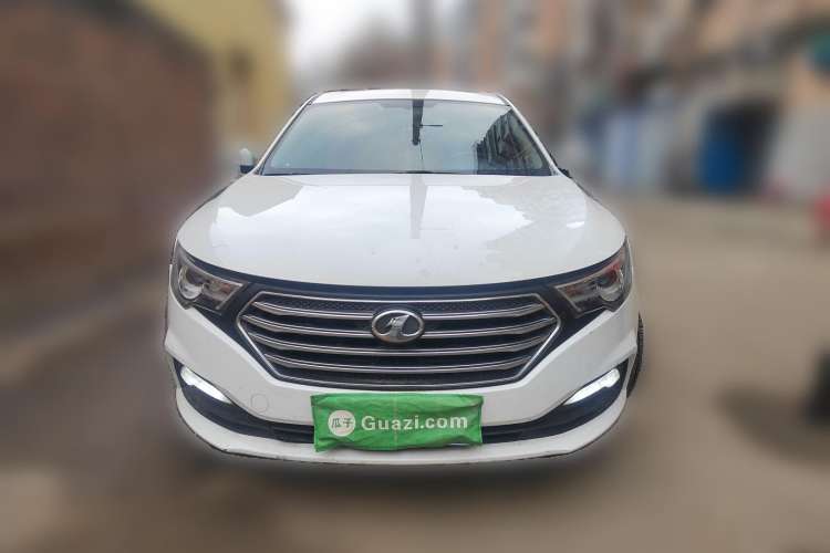Used Bestune B30 2016 1.6L manual luxury version Front