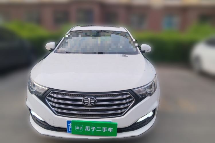 Used Bestune B30 2016 1.6L manual luxury version Front