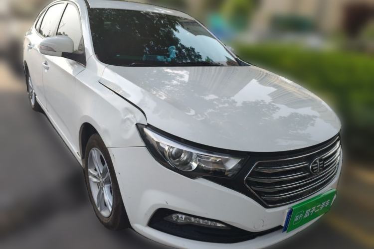 Used Bestune B30 2016 1.6L manual luxury version Front Right 45 Deg