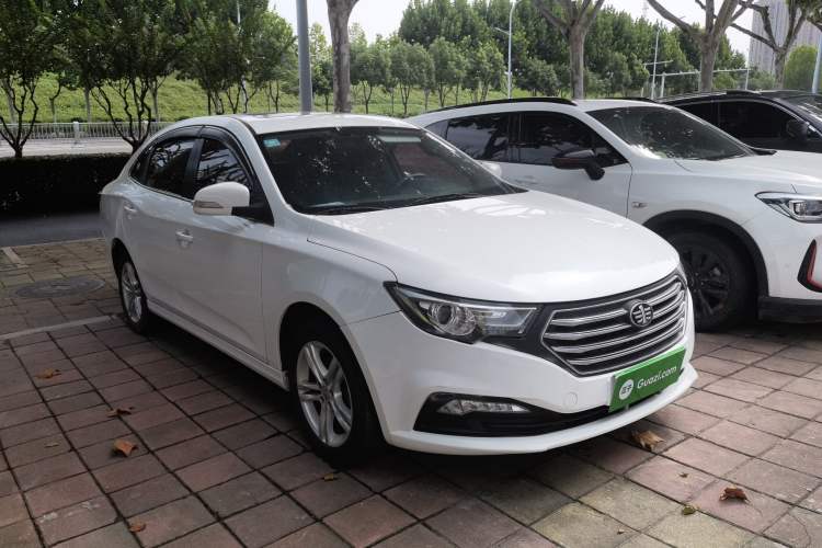 Used Bestune B30 2016 1.6L Automatic Luxury Model Front Right 45 Deg