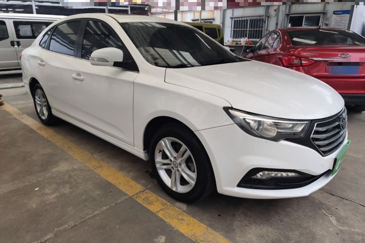 Used Bestune B30 2016 1.6L manual luxury version Front Right 45 Deg