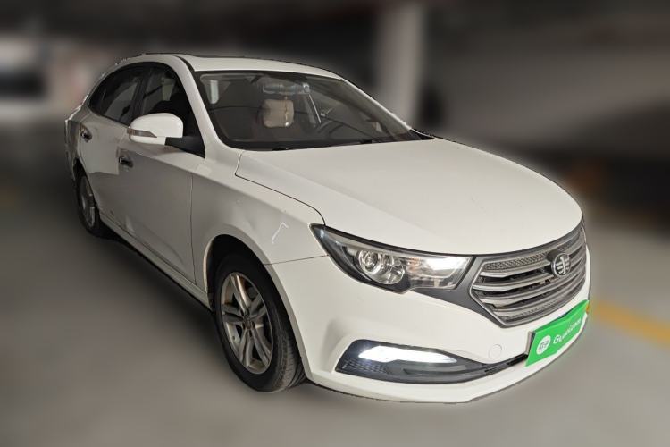 Used Bestune B30 2016 1.6L Automatic Luxury Model Front Right 45 Deg