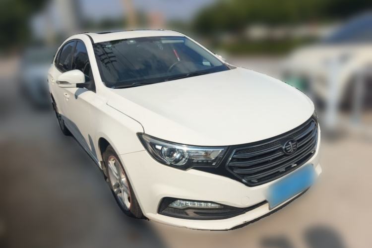Used Bestune B30 2016 1.6L Automatic Luxury Model Front Right 45 Deg