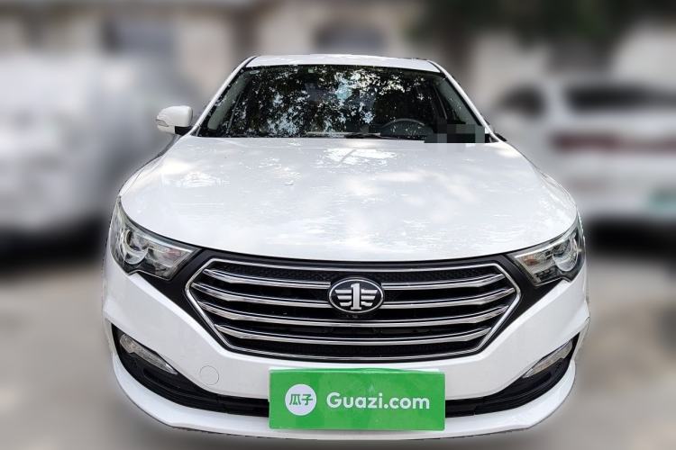 Used Bestune B30 2016 1.6L manual luxury version Front