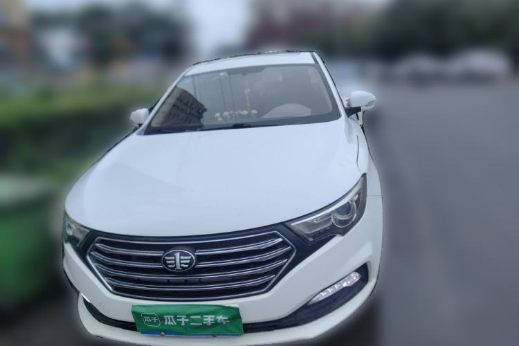Used Bestune B30 2016 1.6L manual luxury version Front