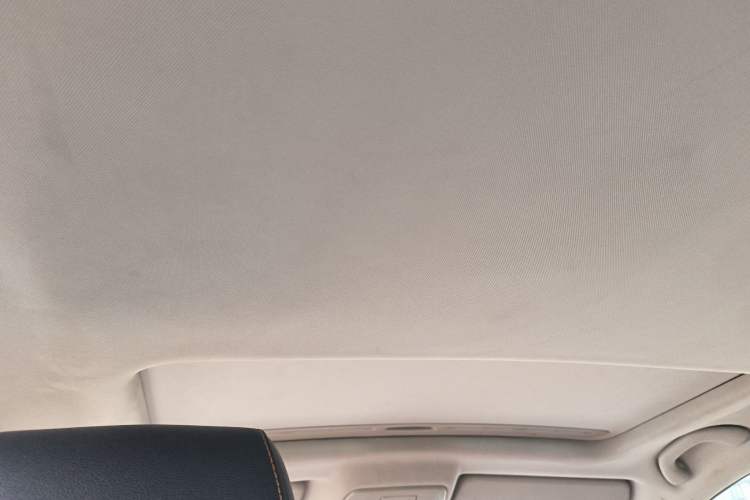 Used Bestune B30 2016 1.6L manual luxury version Headliner