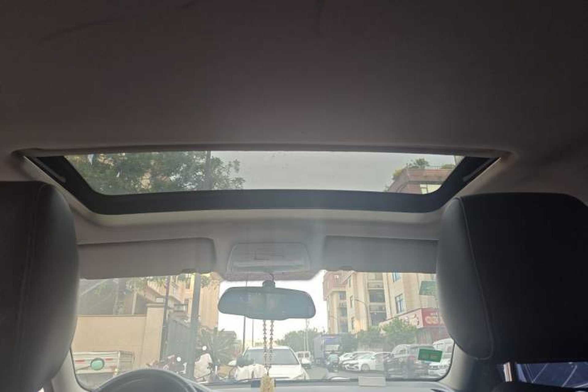 Used Bestune B30 2016 1.6L manual luxury version Headliner