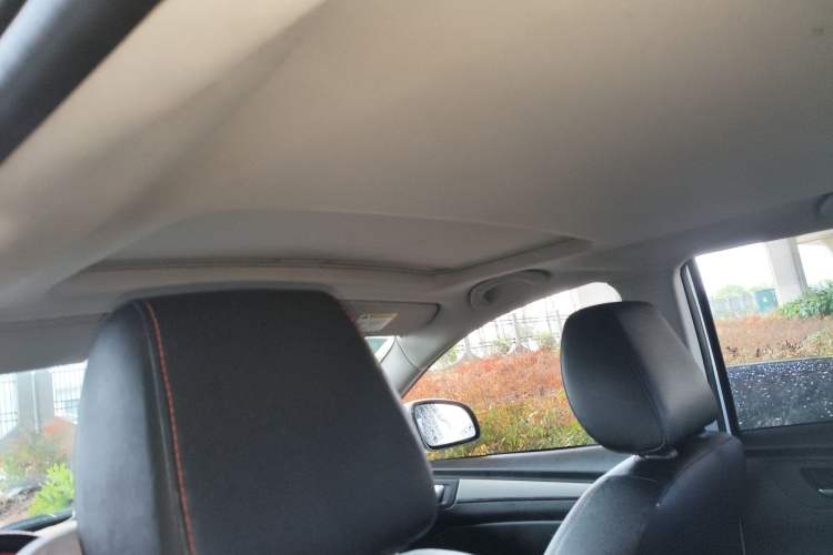 Used Bestune B30 2016 1.6L Automatic Luxury Model Headliner