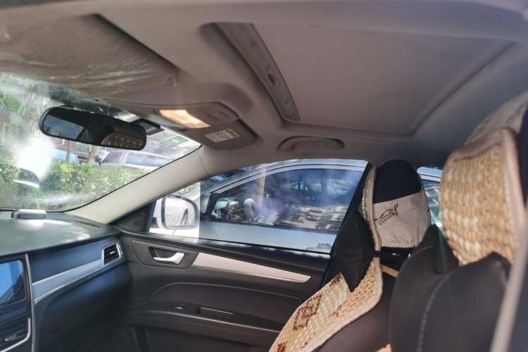Used Bestune B30 2016 1.6L manual luxury version Headliner