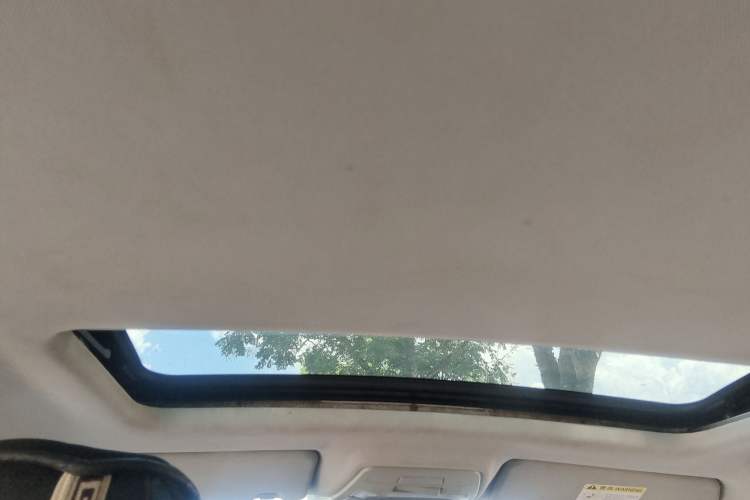 Used Bestune B30 2016 1.6L manual luxury version Headliner