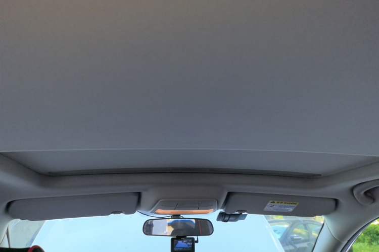 Used Bestune B30 2016 1.6L manual luxury version Headliner