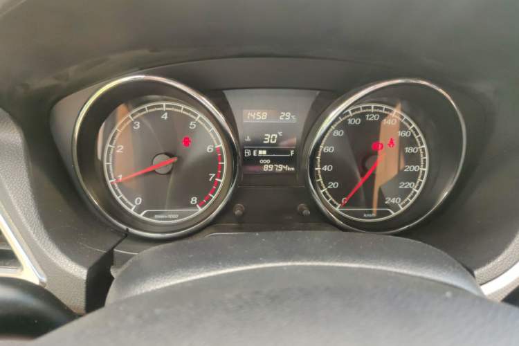 Used Bestune B30 2016 1.6L manual luxury version Instrument Cluster