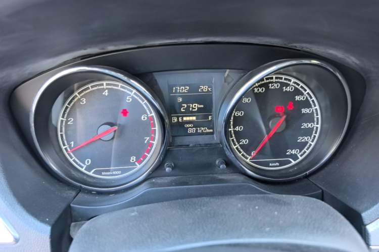 Used Bestune B30 2016 1.6L manual luxury version Instrument Cluster