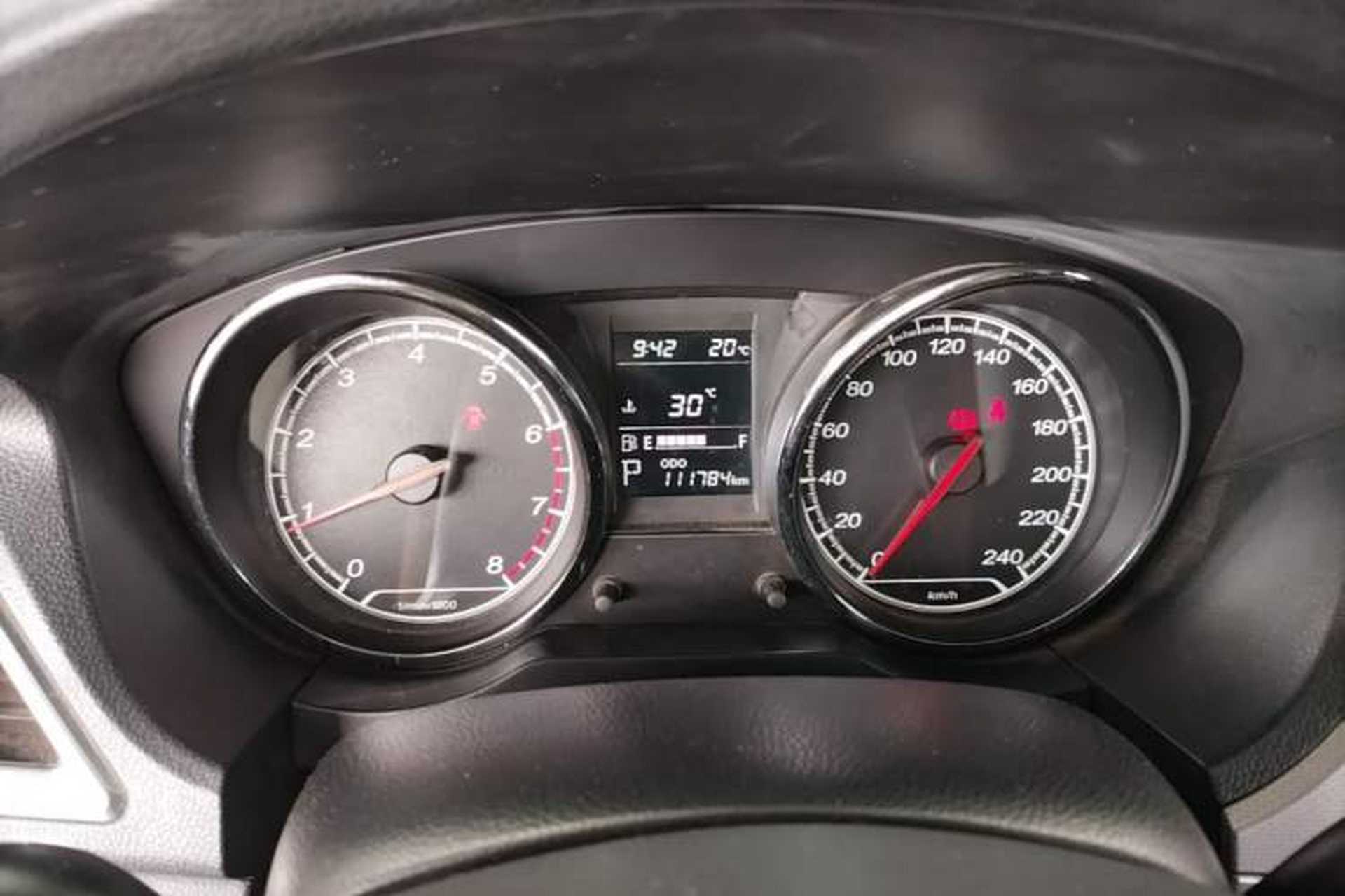 Used Bestune B30 2016 1.6L Automatic Luxury Model Instrument Cluster