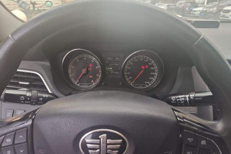 Used Bestune B30 2016 1.6L manual luxury version Instrument Cluster