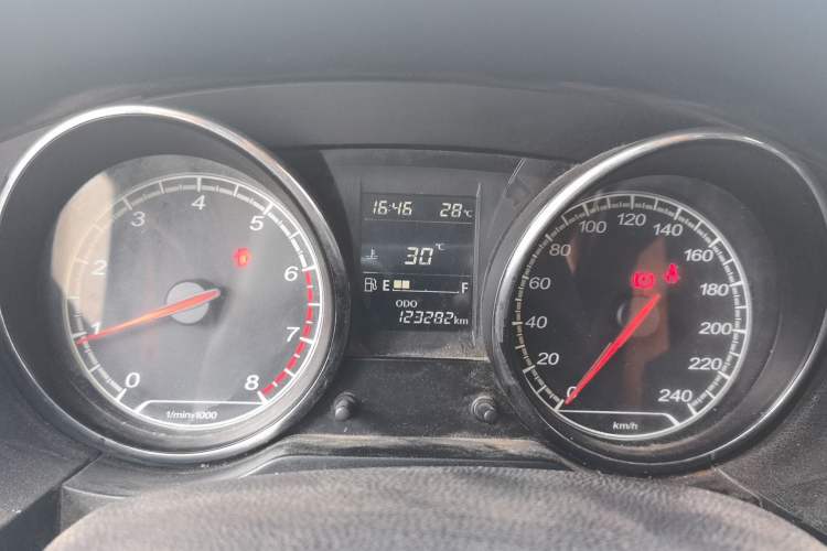 Used Bestune B30 2016 1.6L manual luxury version Instrument Cluster