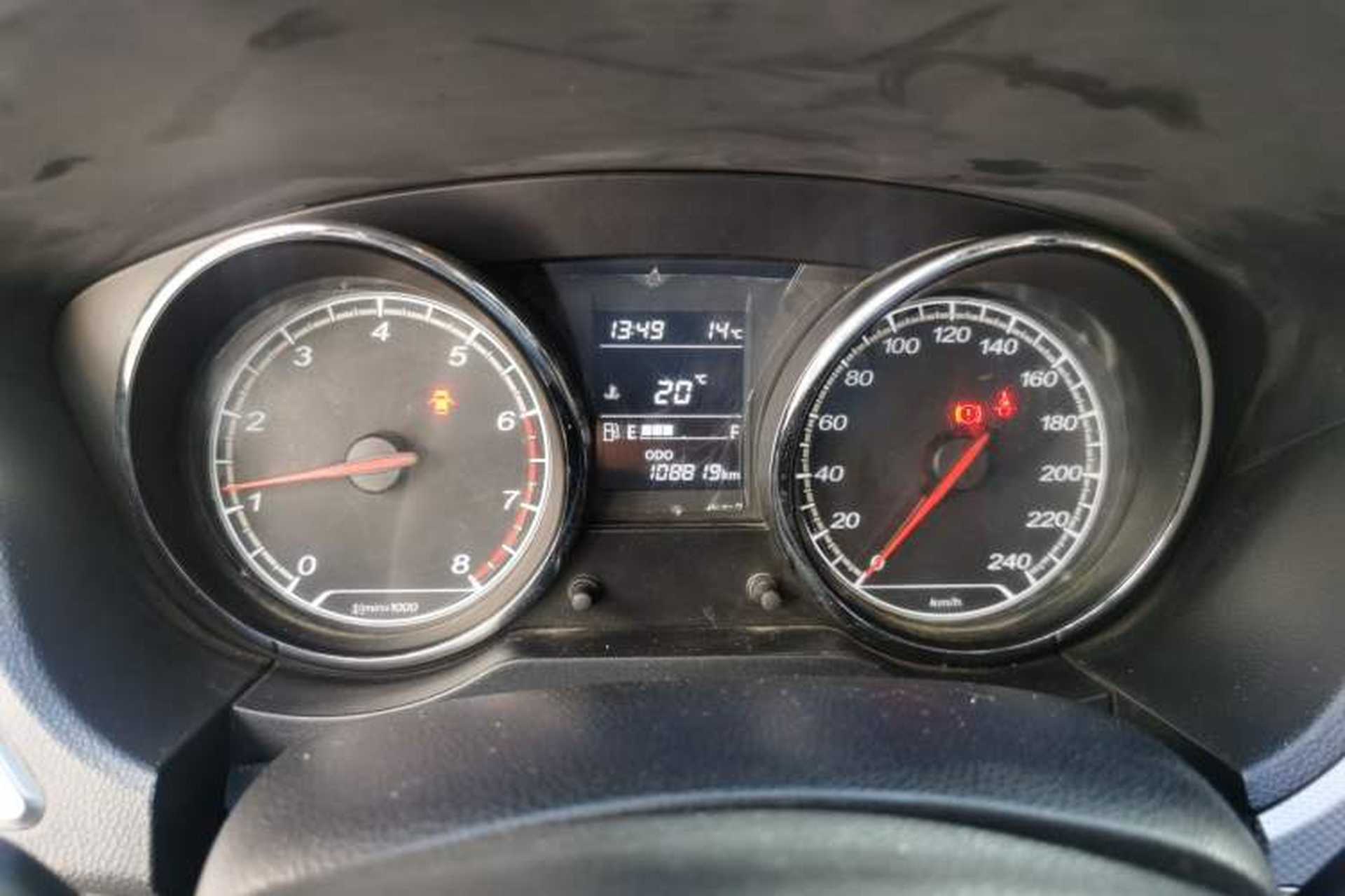 Used Bestune B30 2016 1.6L manual luxury version Instrument Cluster