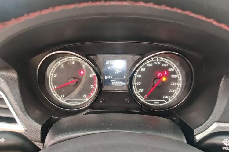Used Bestune B30 2016 1.6L manual Comfort trim level Instrument Cluster