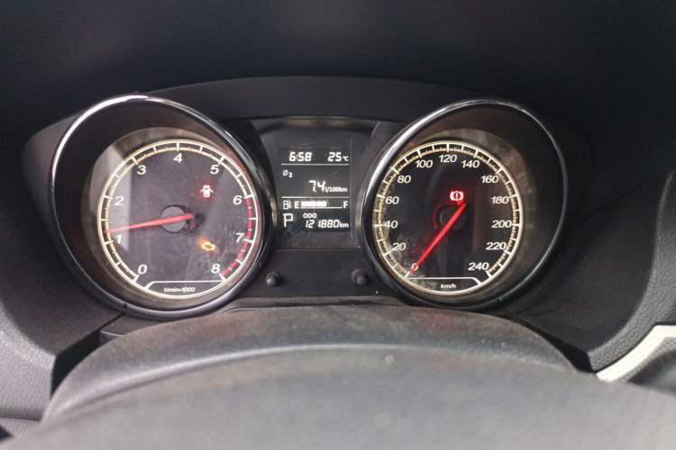 Used Bestune B30 2016 1.6L Automatic Luxury Model Instrument Cluster
