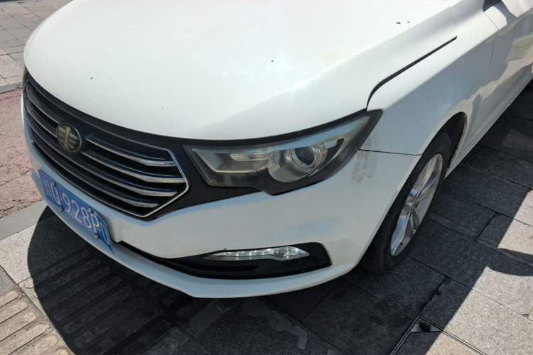 Used Bestune B30 2016 1.6L manual luxury version Left Front Headlight