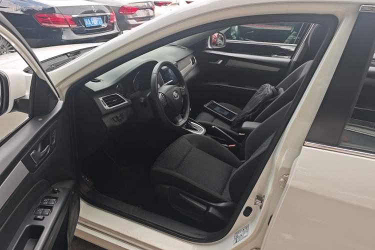 Used Bestune B30 2016 1.6L Automatic Luxury Model Left Front Seat