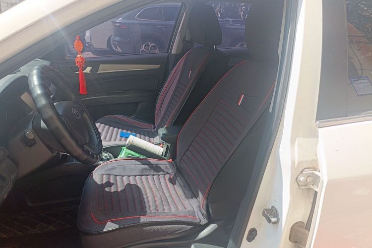 Used Bestune B30 2016 1.6L manual luxury version Left Front Seat