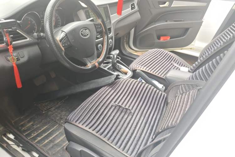 Used Bestune B30 2016 1.6L Automatic Luxury Model Left Front Seat