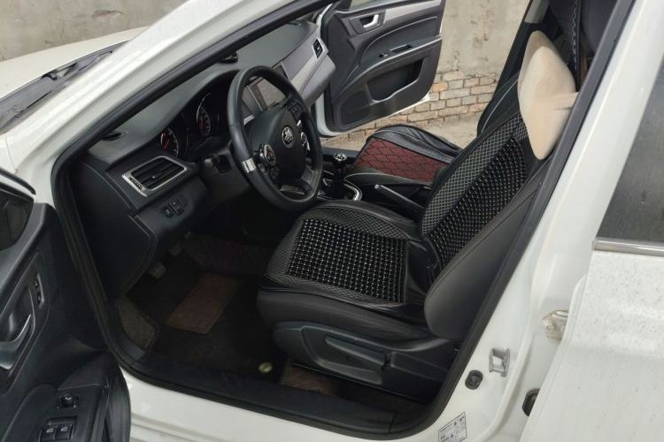 Used Bestune B30 2016 1.6L manual luxury version Left Front Seat