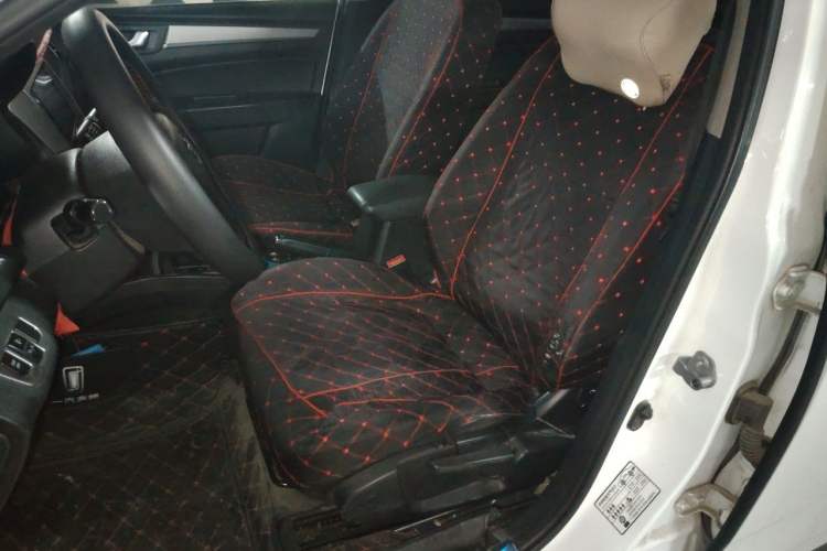 Used Bestune B30 2016 1.6L Automatic Luxury Model Left Front Seat