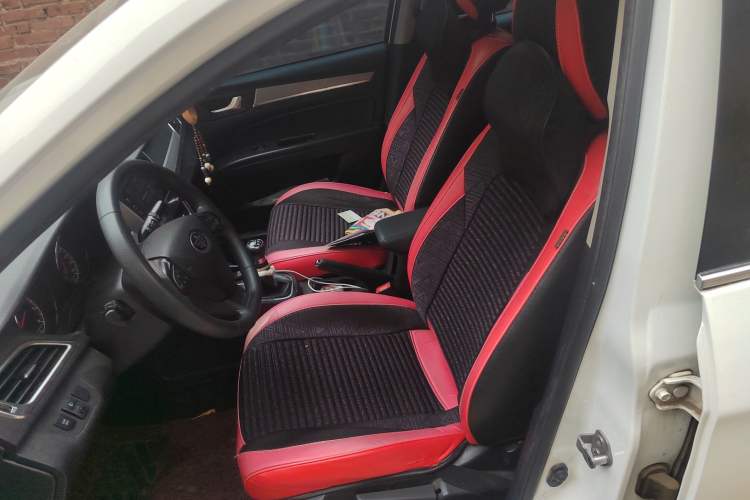 Used Bestune B30 2016 1.6L manual luxury version Left Front Seat