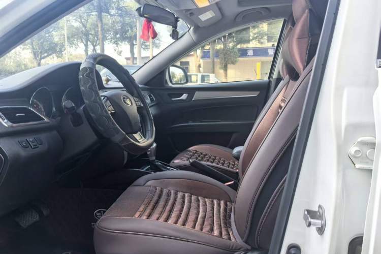 Used Bestune B30 2016 1.6L Automatic Luxury Model Left Front Seat