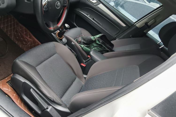 Used Bestune B30 2016 1.6L manual luxury version Left Front Seat