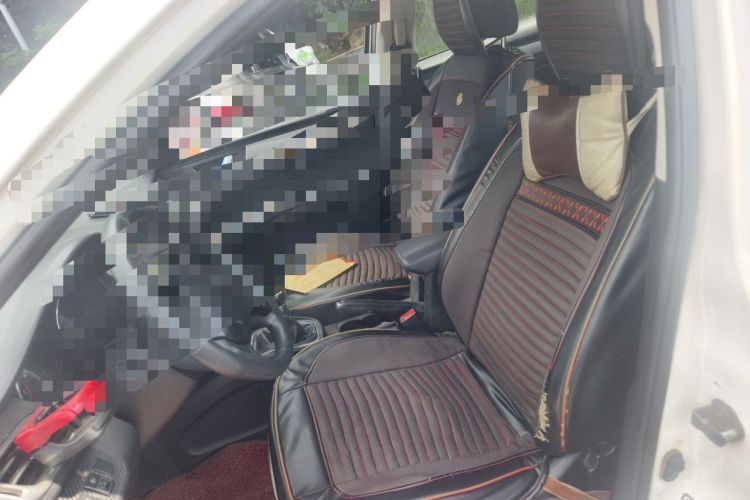 Used Bestune B30 2016 1.6L manual luxury version Left Front Seat